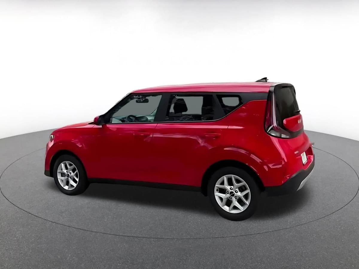2025 Kia Soul - Image 7