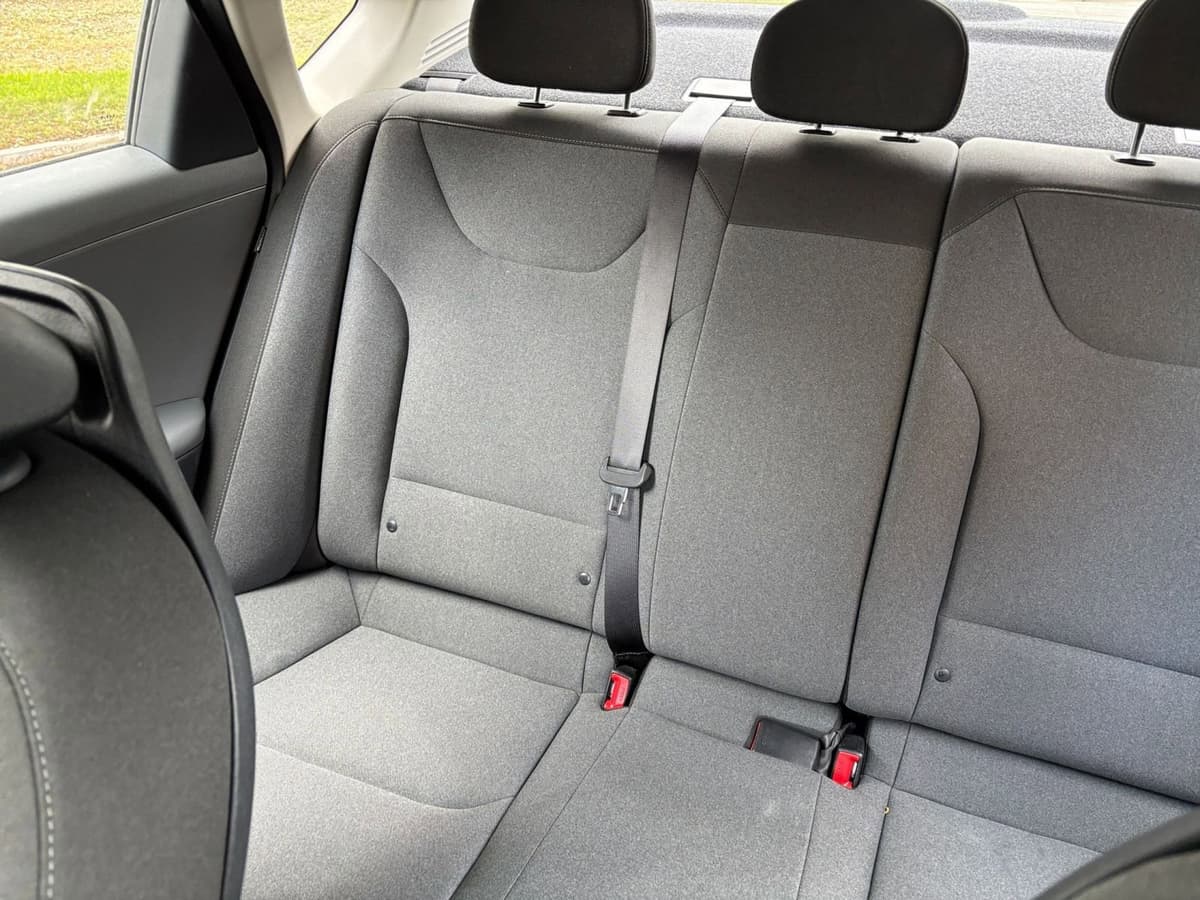 2025 Kia K4 - Image 34