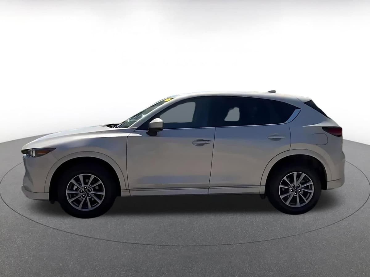 2025 Mazda CX-5 - Image 8