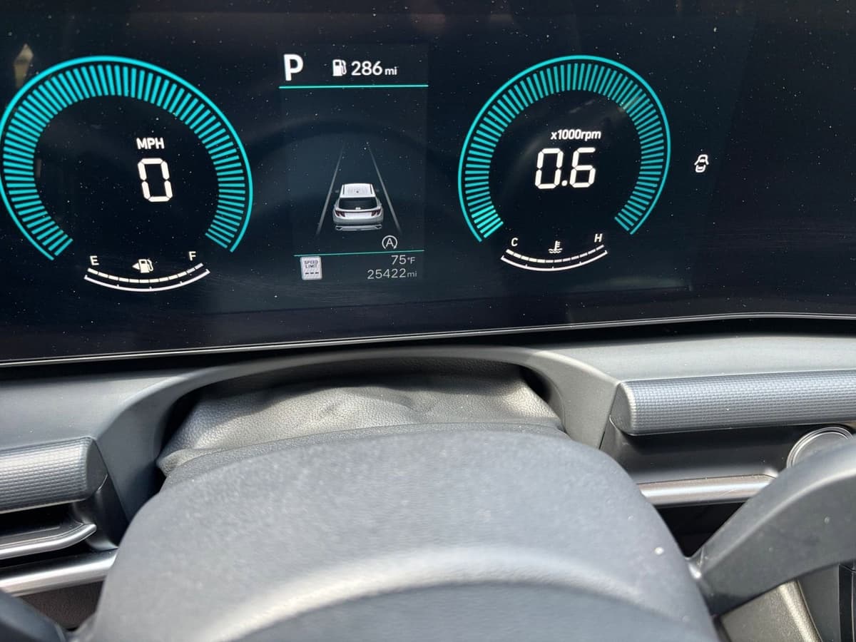 2025 Hyundai Tucson - Image 35