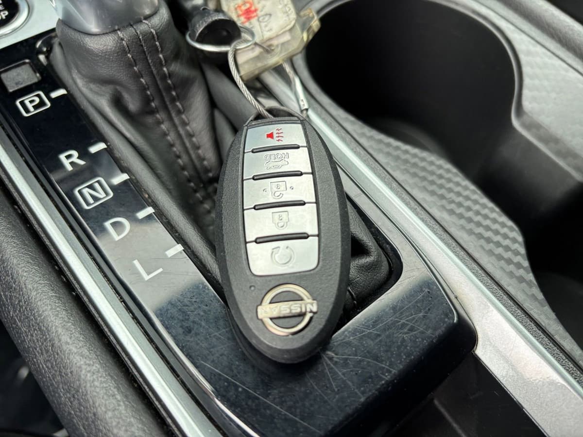 2025 Nissan Altima - Image 18