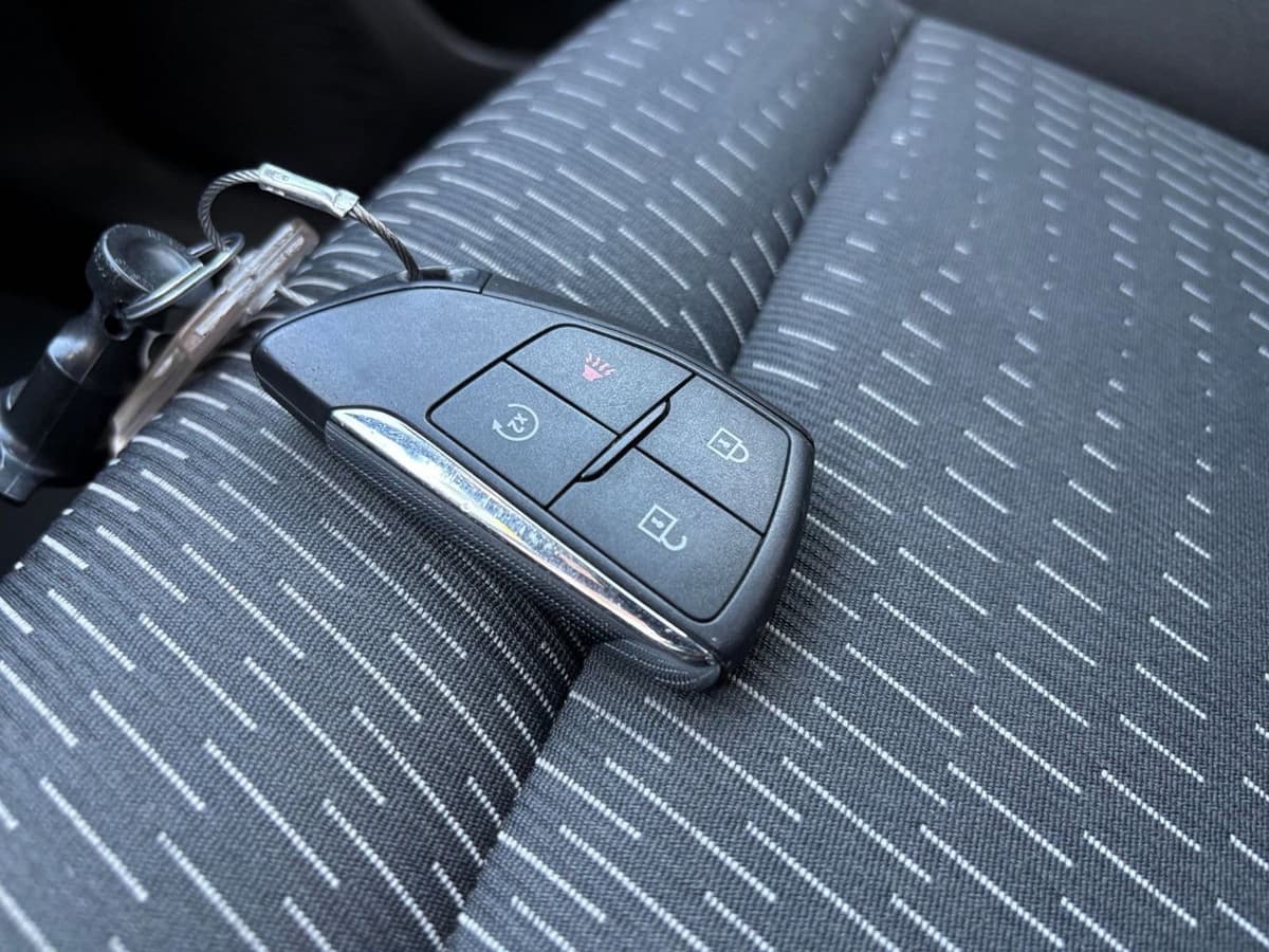 2025 Chevrolet Equinox - Image 18