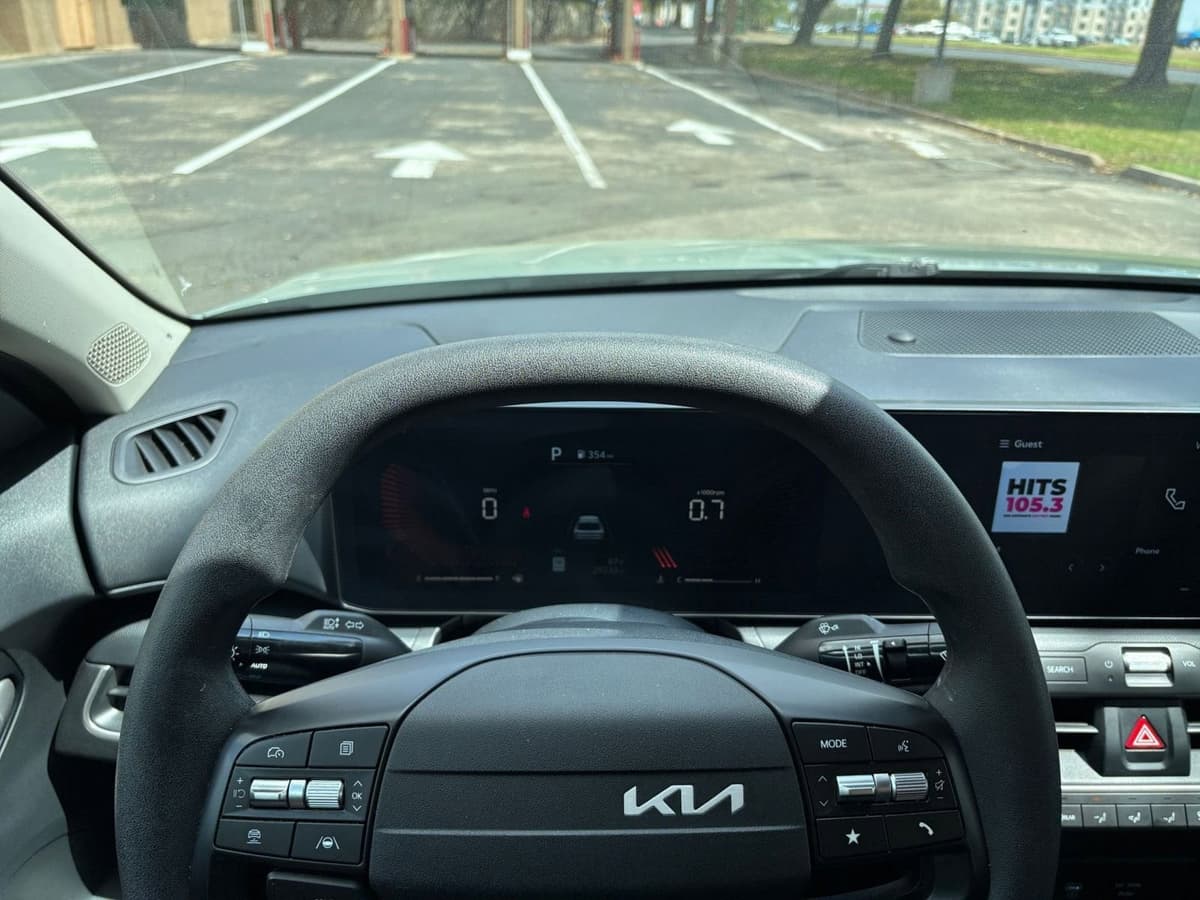 2025 Kia K4 - Image 29