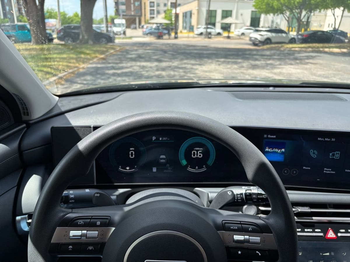 2025 Hyundai Tucson - Image 29