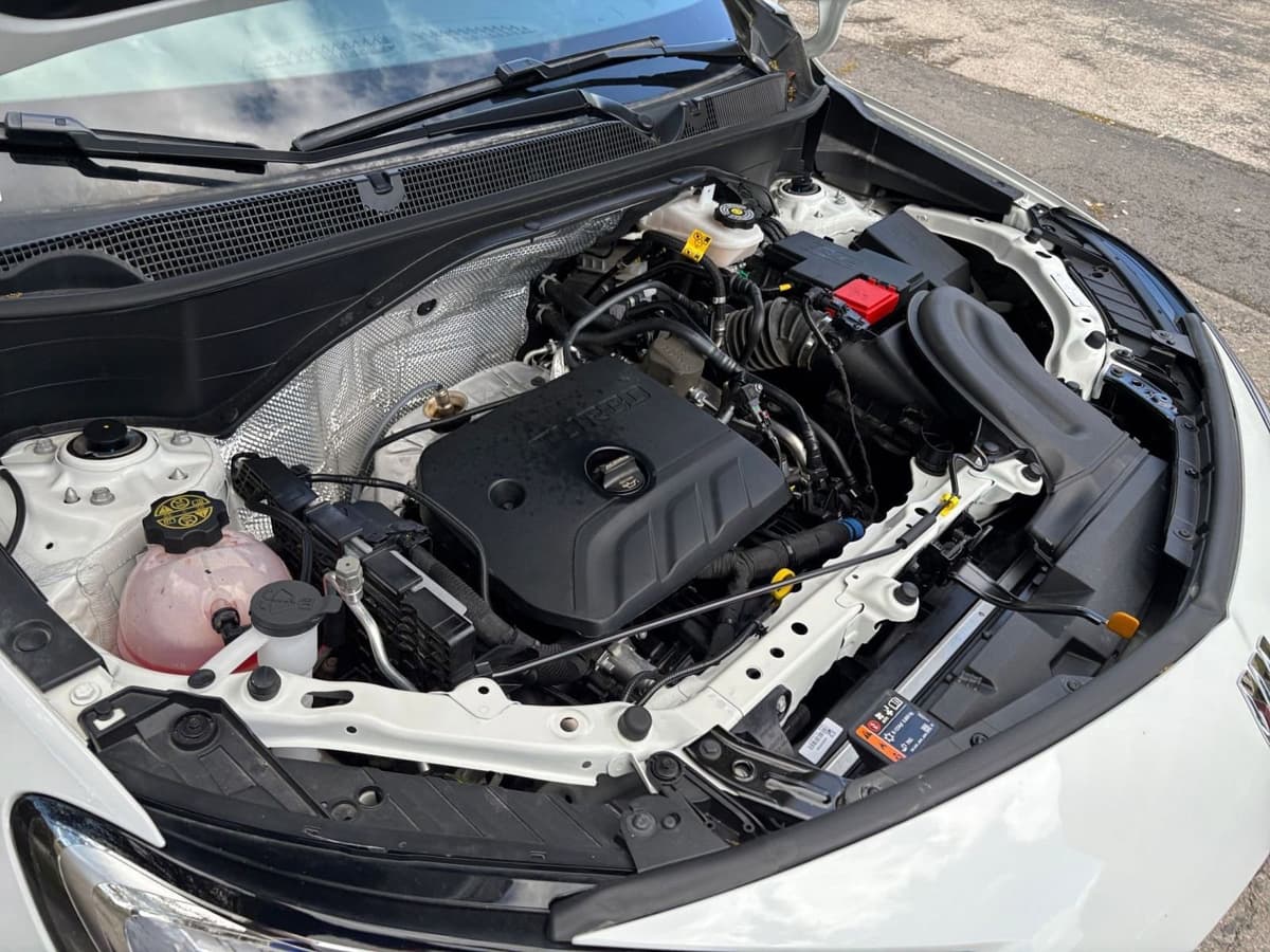 2025 Buick Encore GX - Image 29