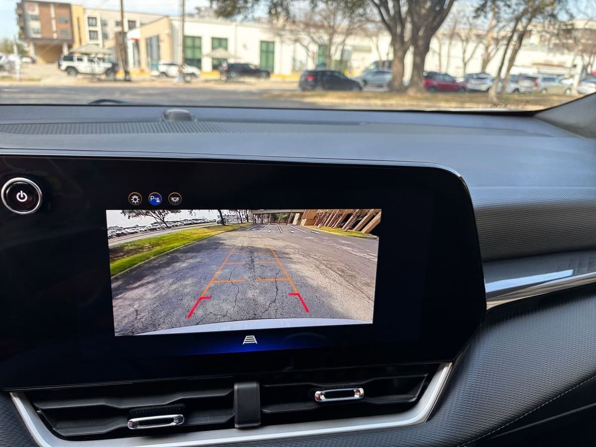 2025 Chevrolet Equinox - Image 20