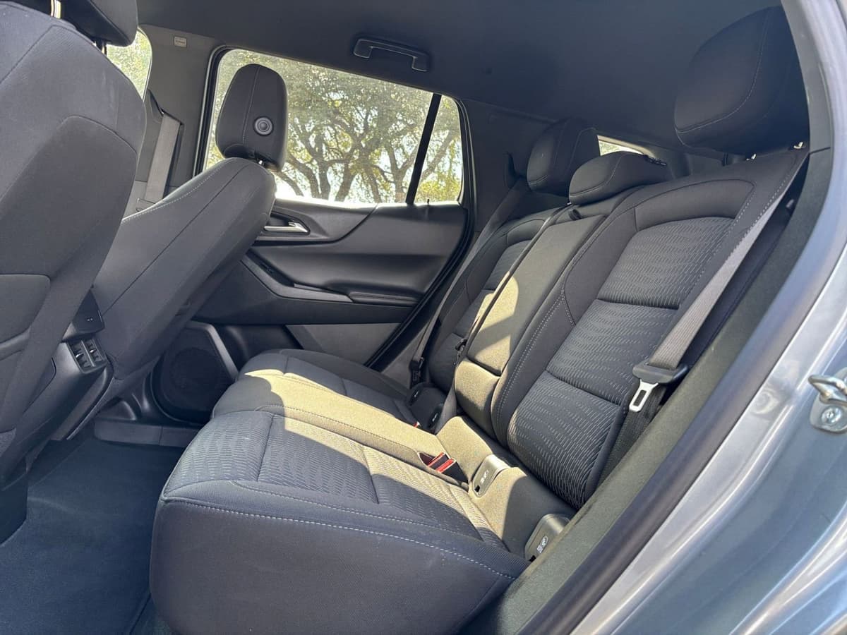 2025 Chevrolet Equinox - Image 21