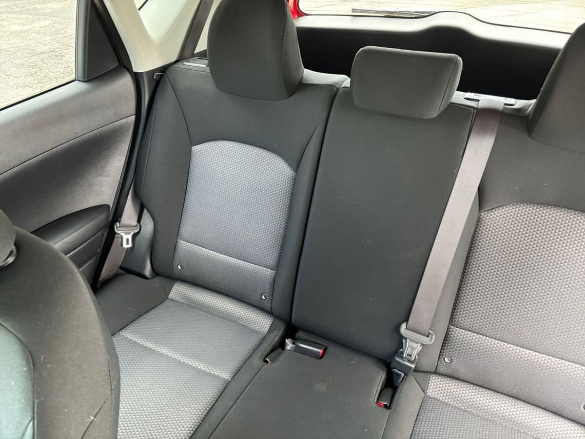 2025 Kia Soul - Image 34