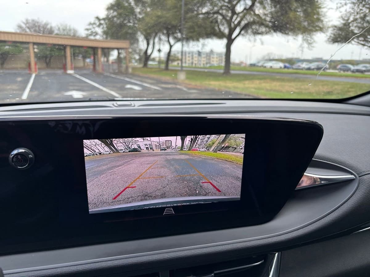 2025 Buick Envista - Image 20