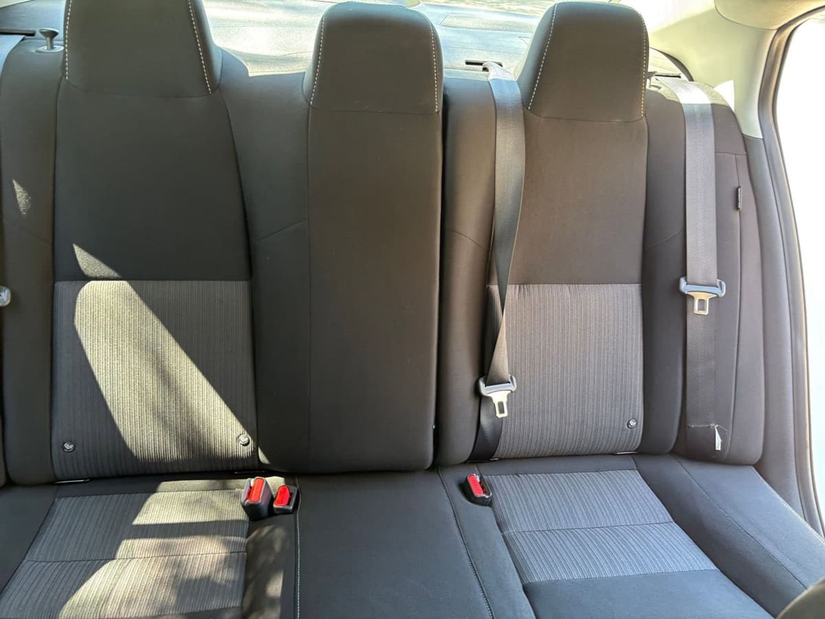 2025 Nissan Sentra - Image 33