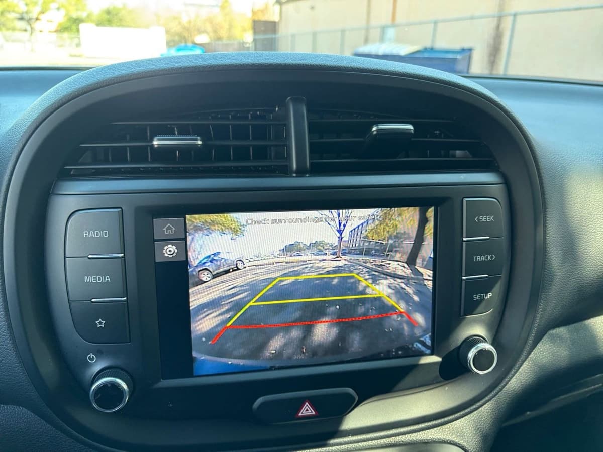 2025 Kia Soul - Image 20