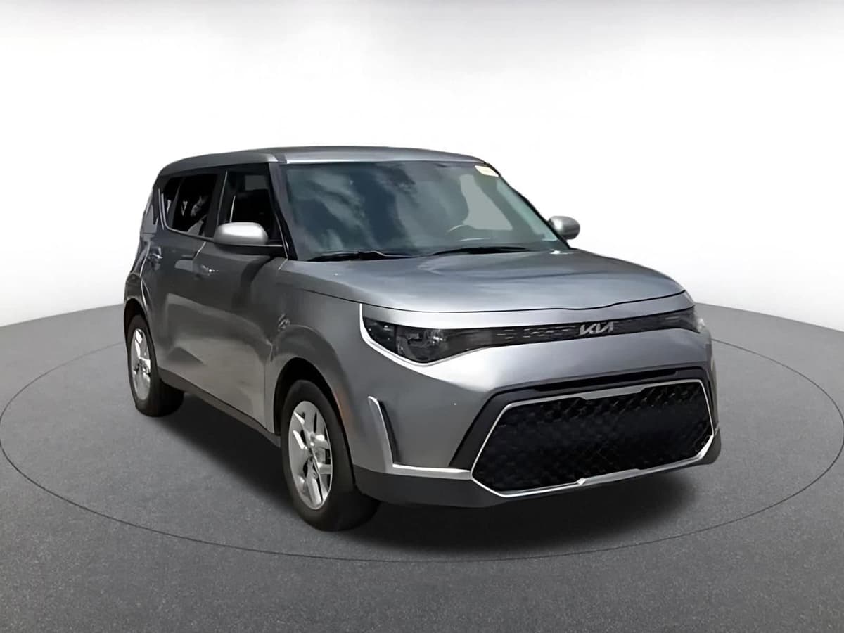 2025 Kia Soul - Image 3