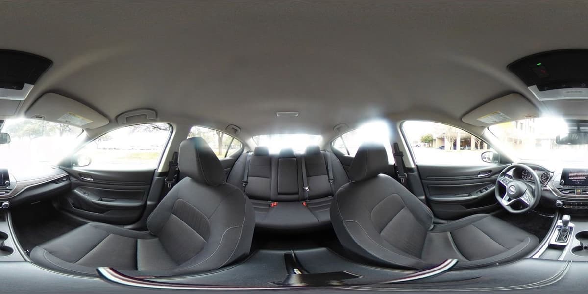 2025 Nissan Altima - Image 37