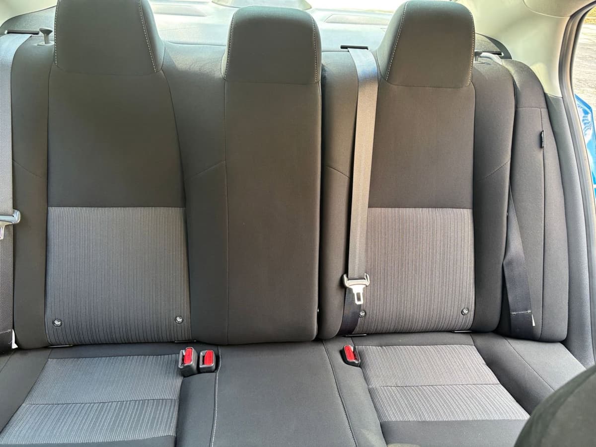 2025 Nissan Sentra - Image 33