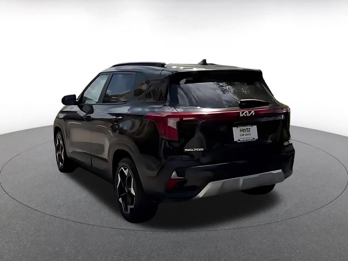 2025 Kia Seltos - Image 15