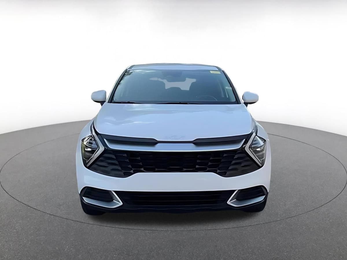 2025 Kia Sportage - Image 5