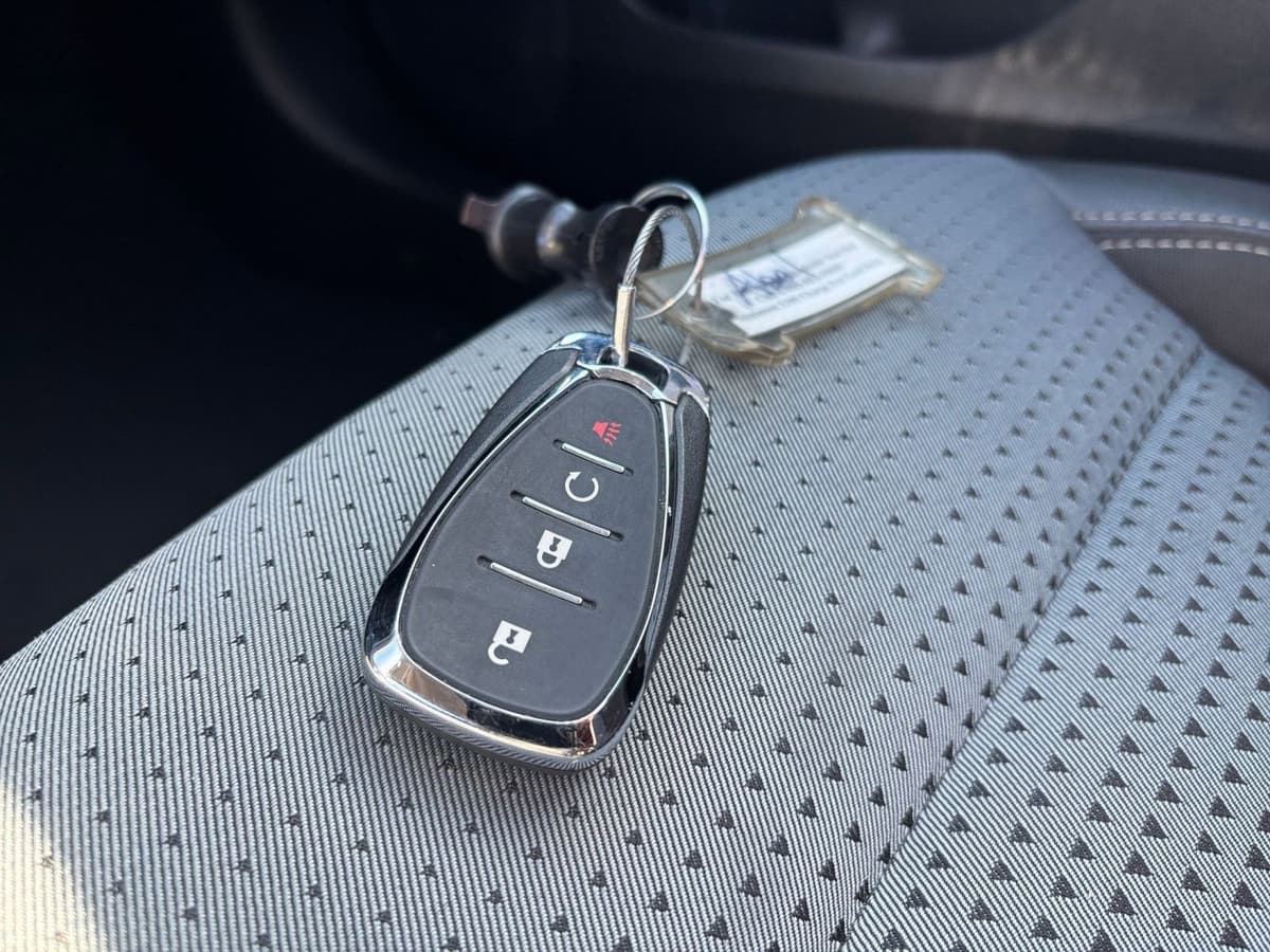 2025 Chevrolet Trax - Image 18