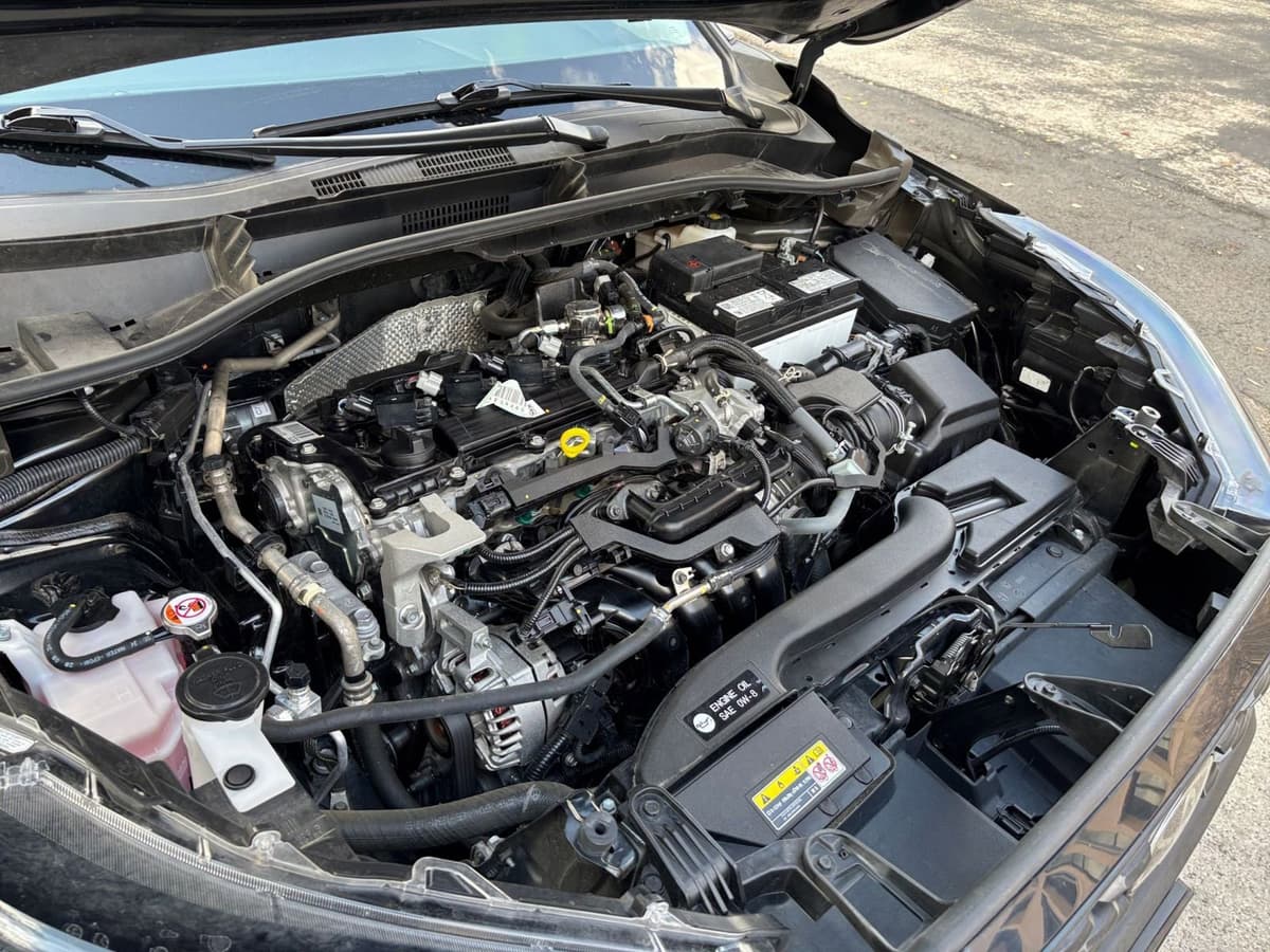 2025 Toyota Corolla Cross - Image 27