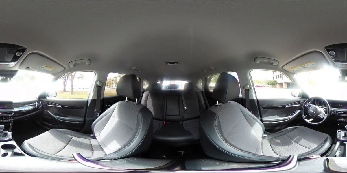 2025 Kia Seltos - Image 39