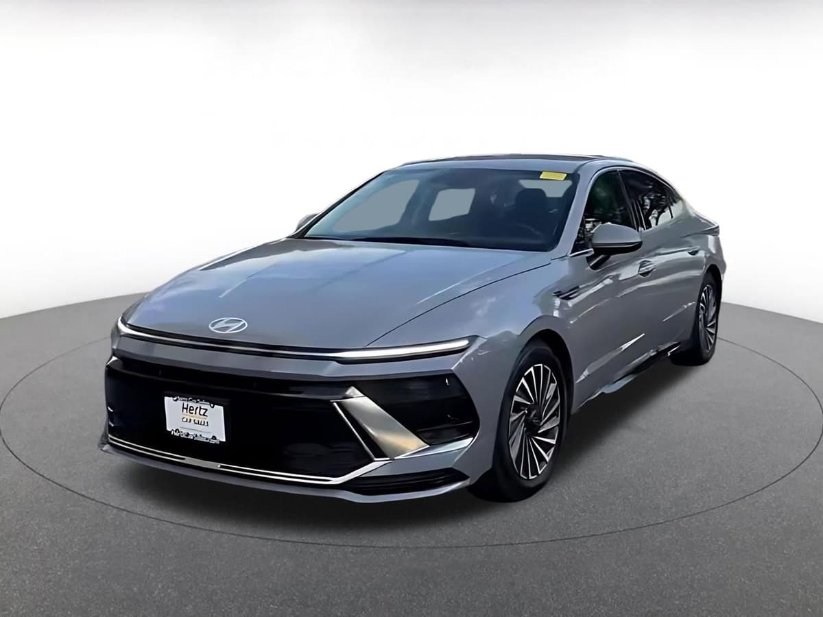 2025 Hyundai Sonata Hybrid - Image 7