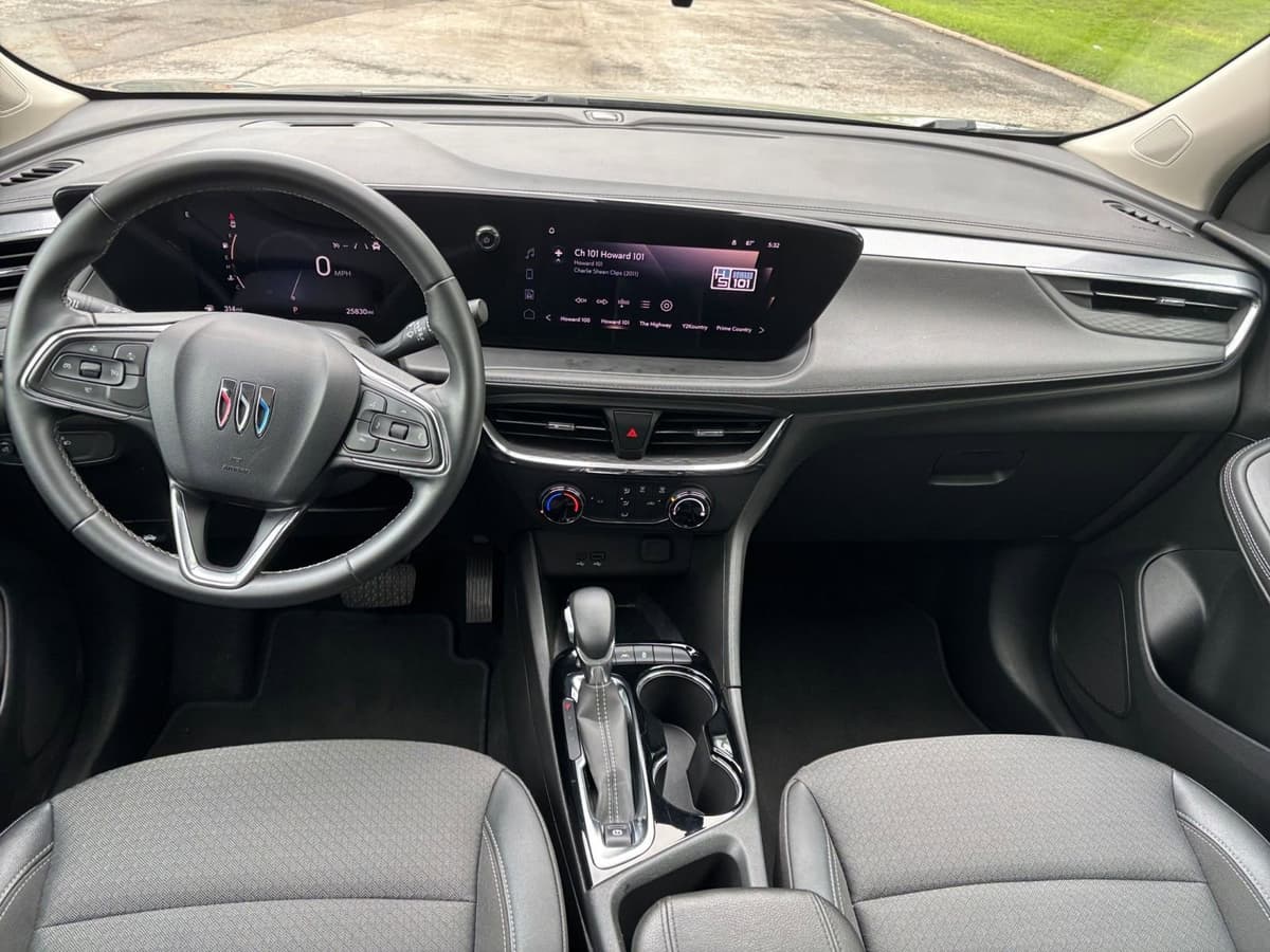 2025 Buick Encore GX - Image 28