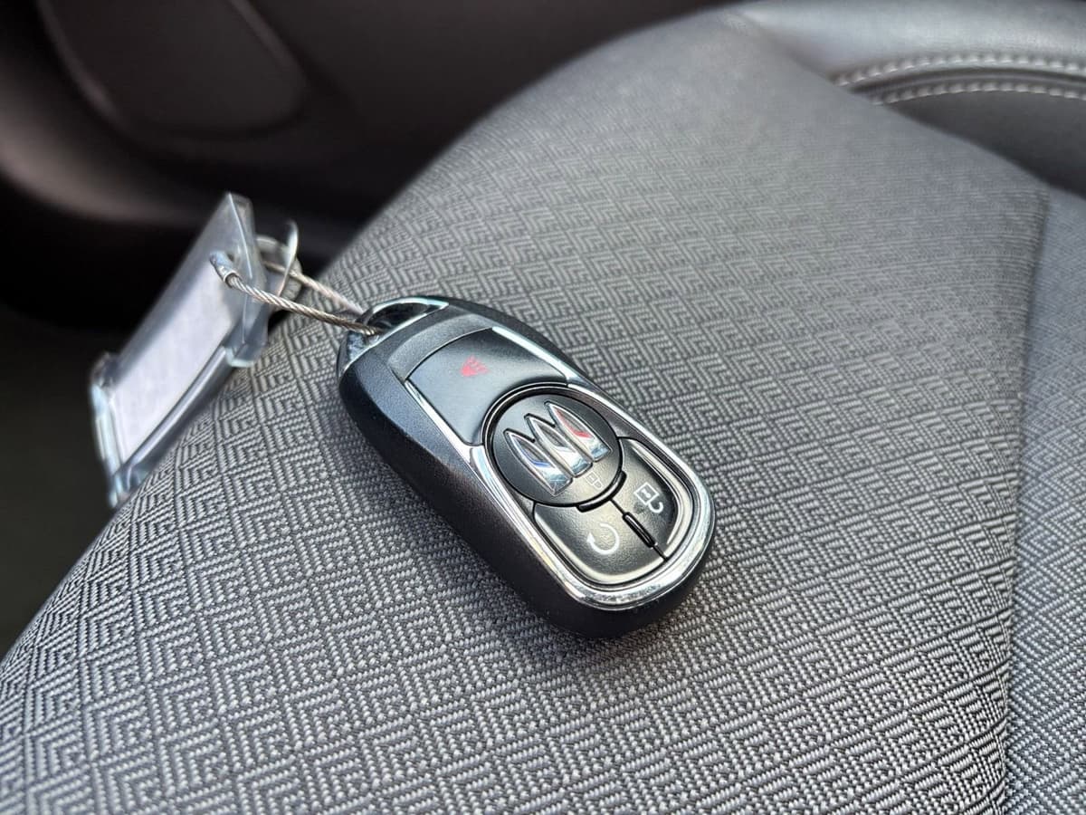 2025 Buick Encore GX - Image 18