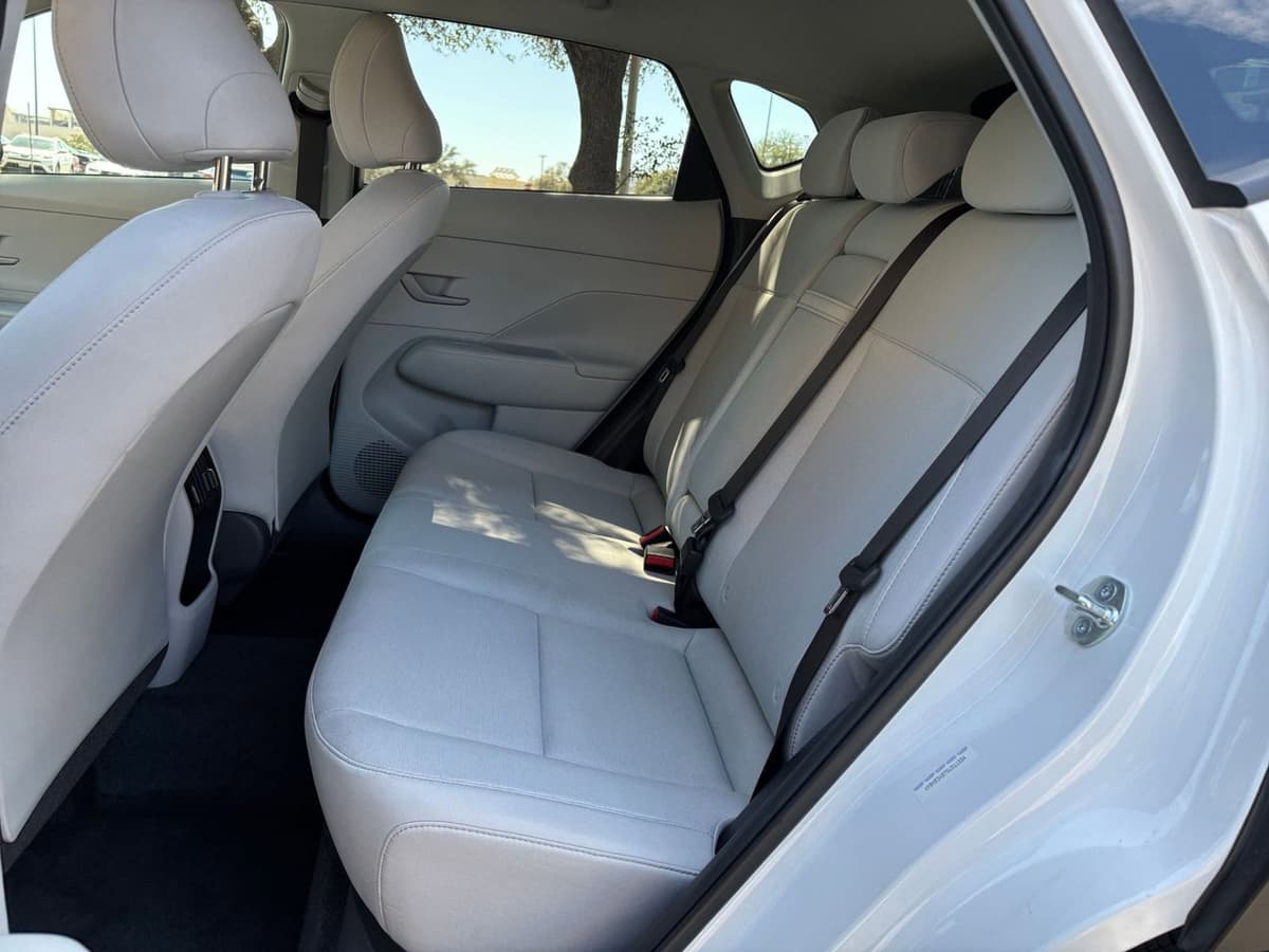 2025 Hyundai Kona - Image 21