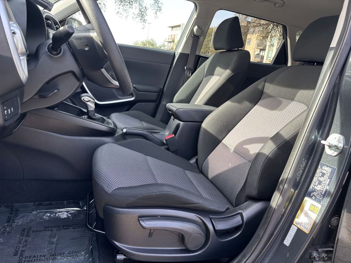 2025 Kia Soul - Image 22