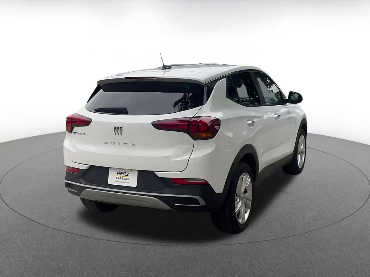 2025 Buick Encore GX - Image 15