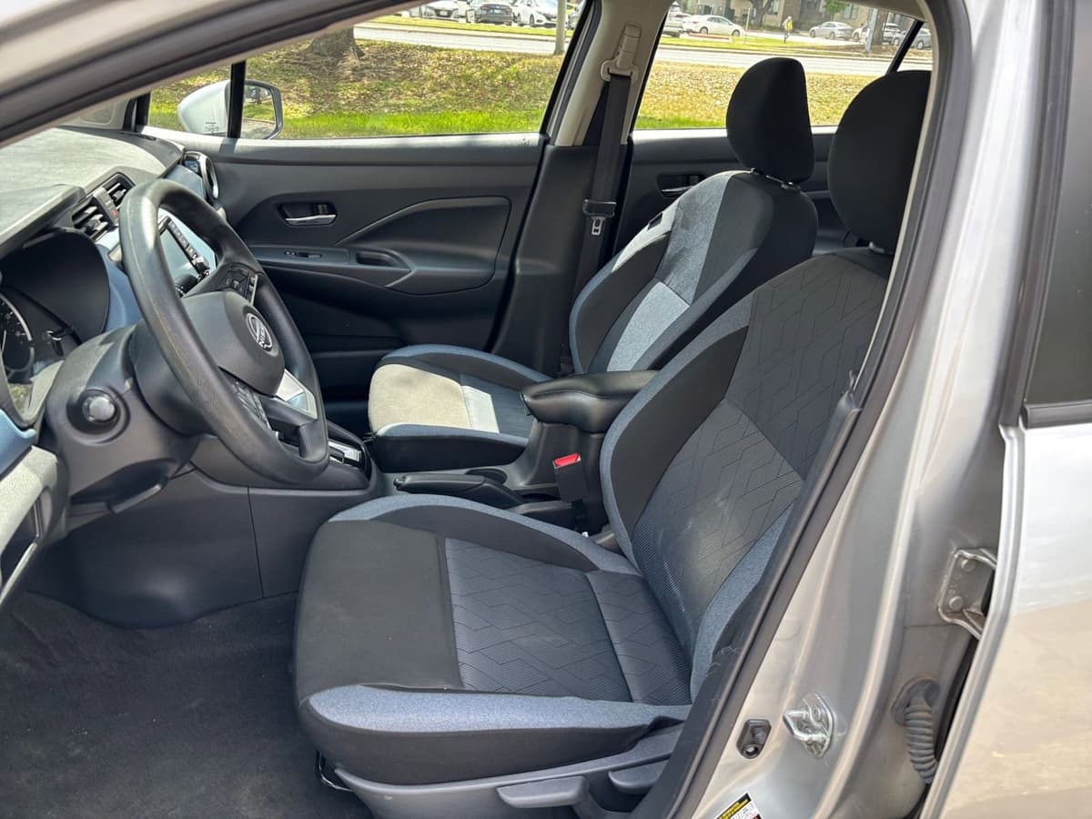 2025 Nissan Versa - Image 31