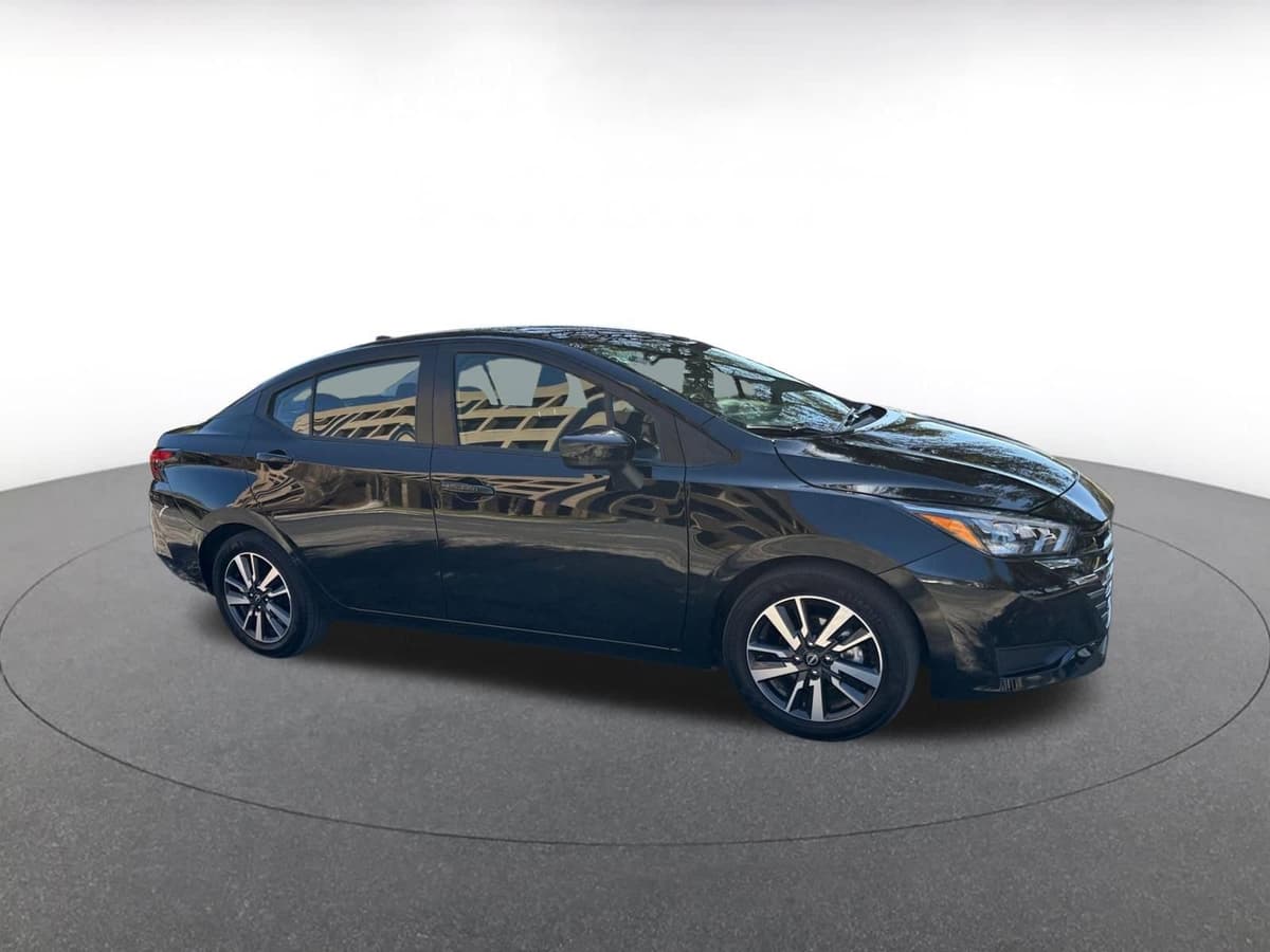 2025 Nissan Versa - Image 1