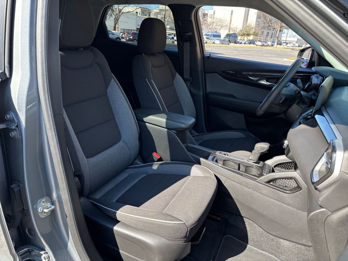 2025 Chevrolet Trailblazer - Image 31