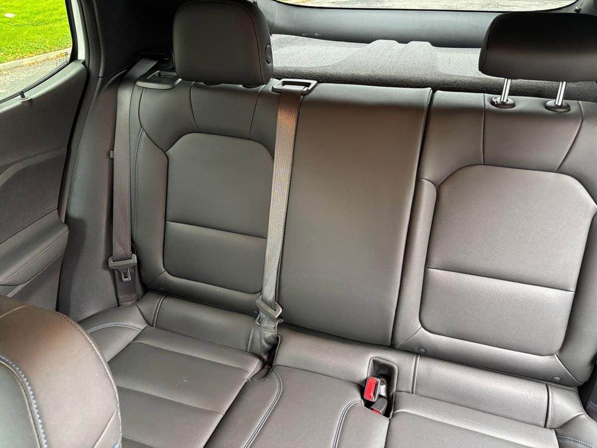 2025 Buick Envista - Image 33