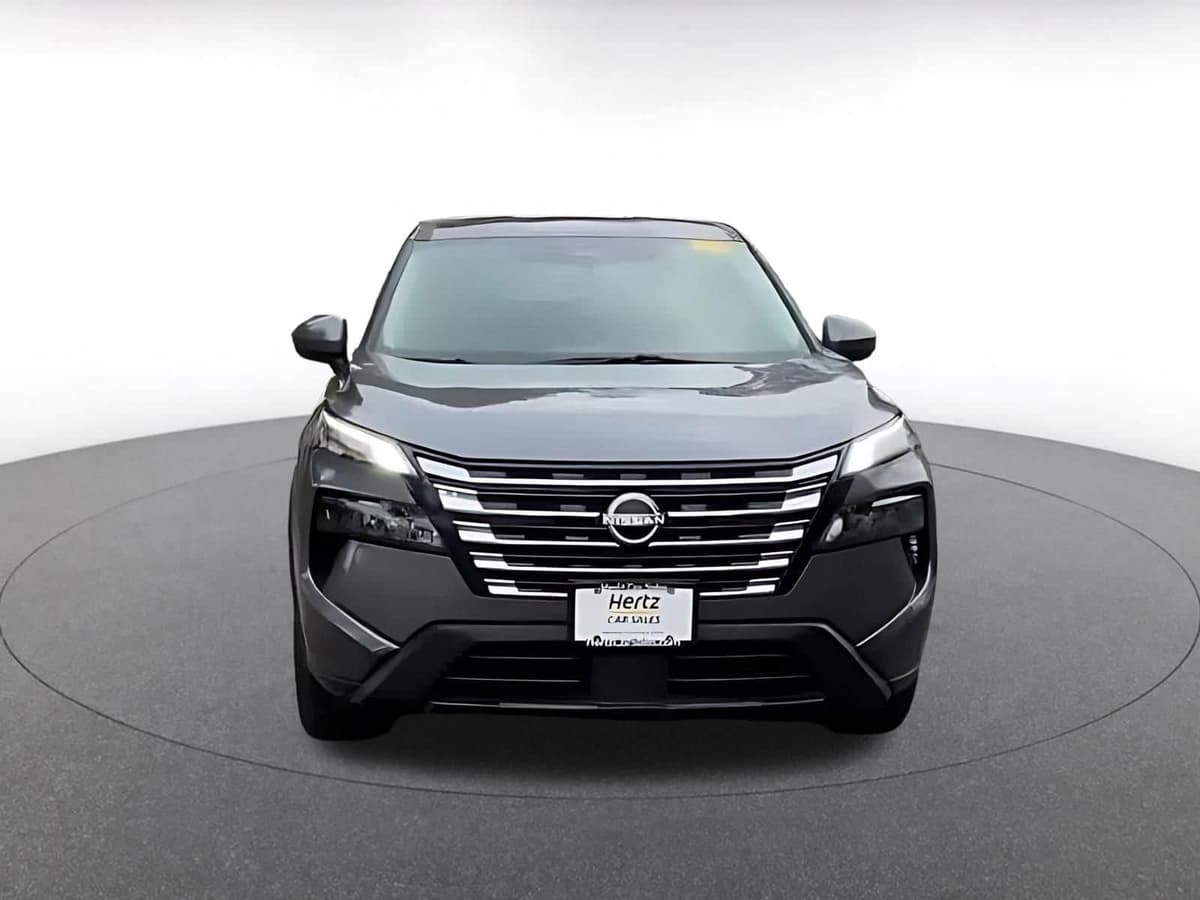 2025 Nissan Rogue - Image 5