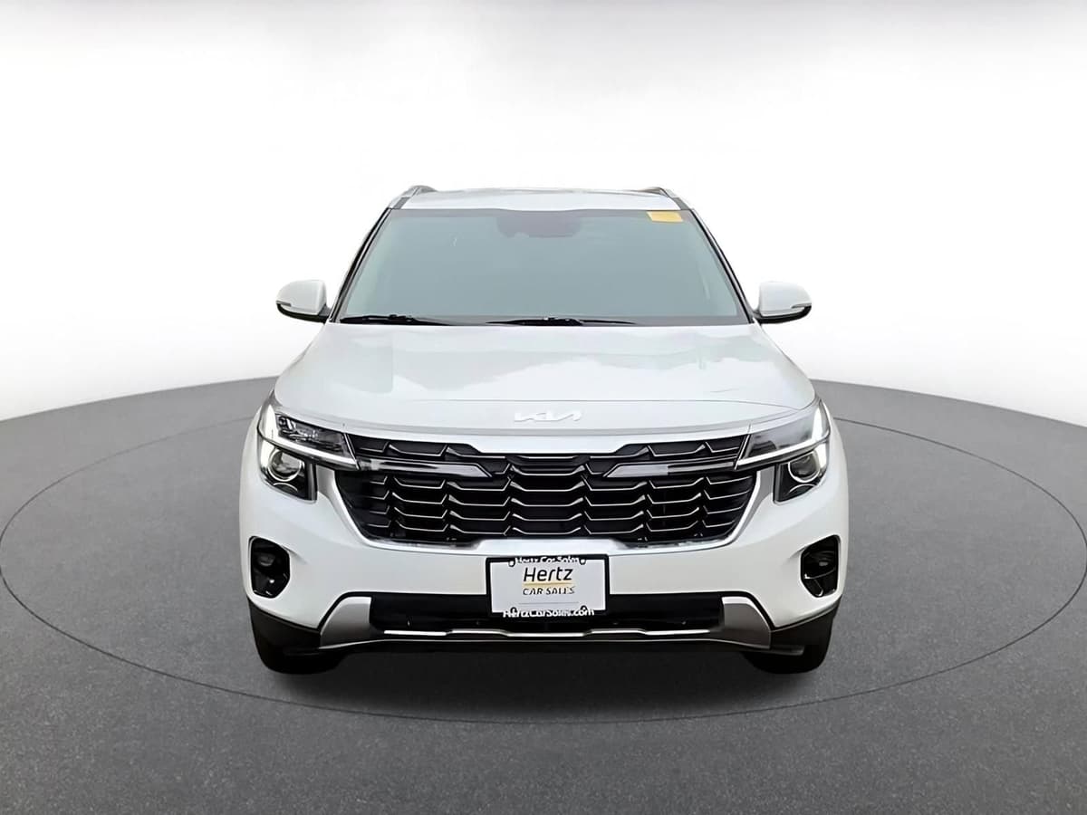 2025 Kia Seltos - Image 5