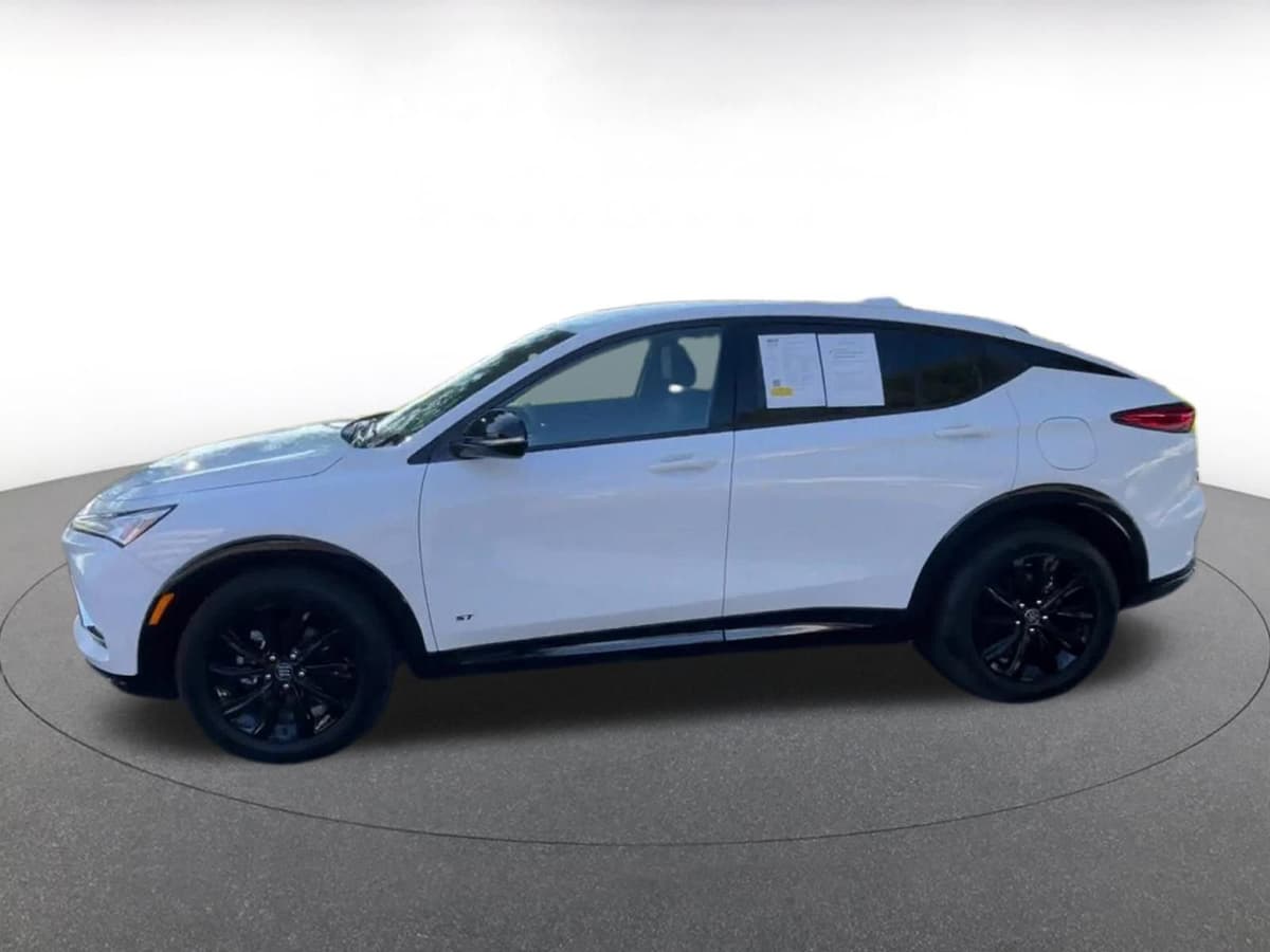 2025 Buick Envista - Image 7