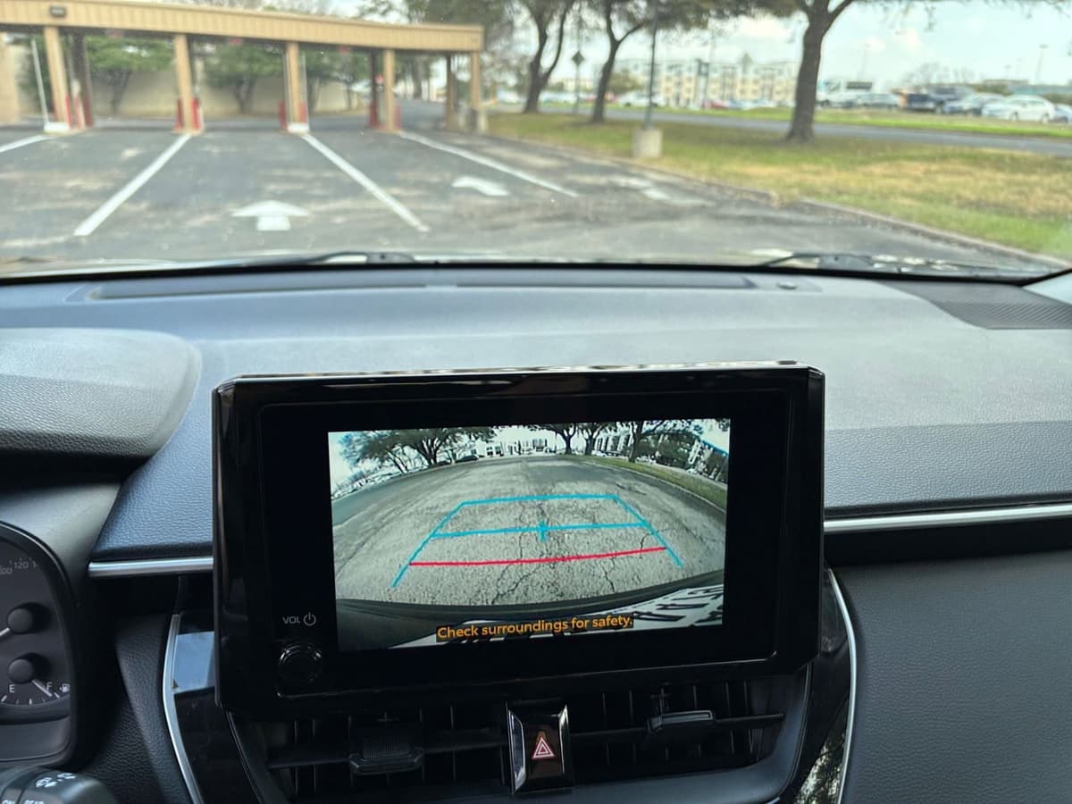 2025 Toyota Corolla Cross - Image 20