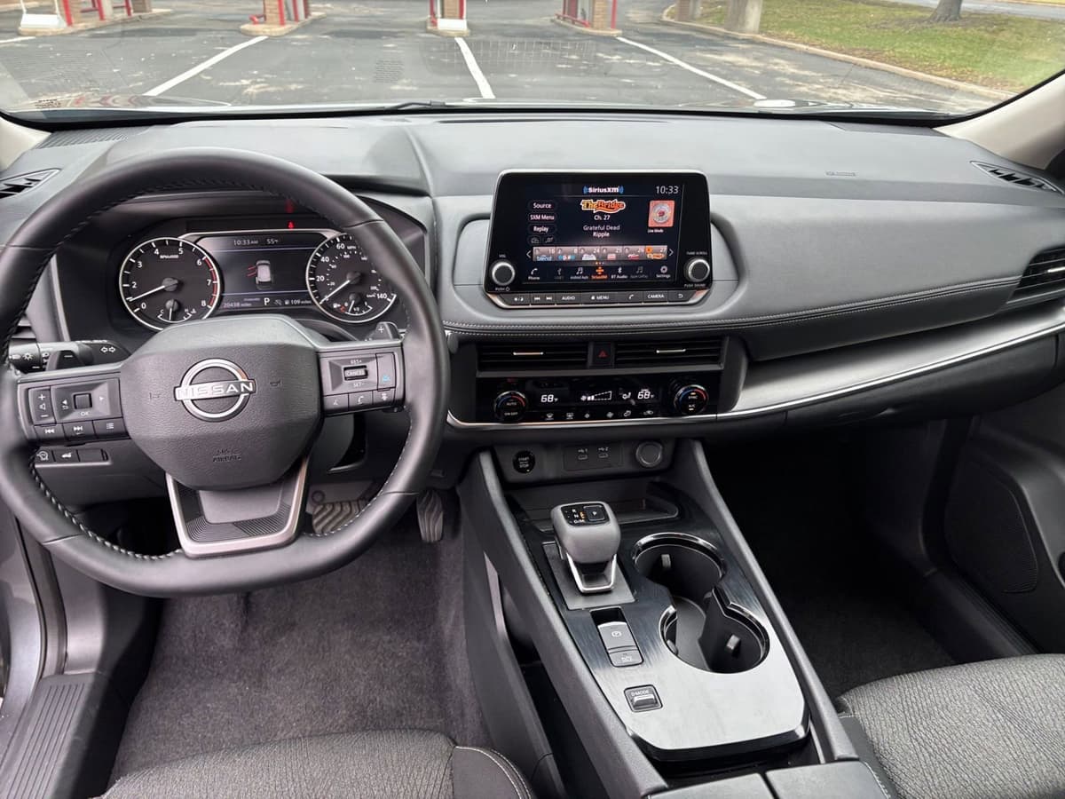 2025 Nissan Rogue - Image 27