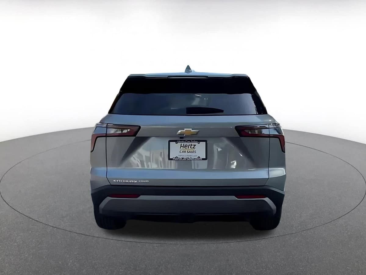 2025 Chevrolet Equinox - Image 12