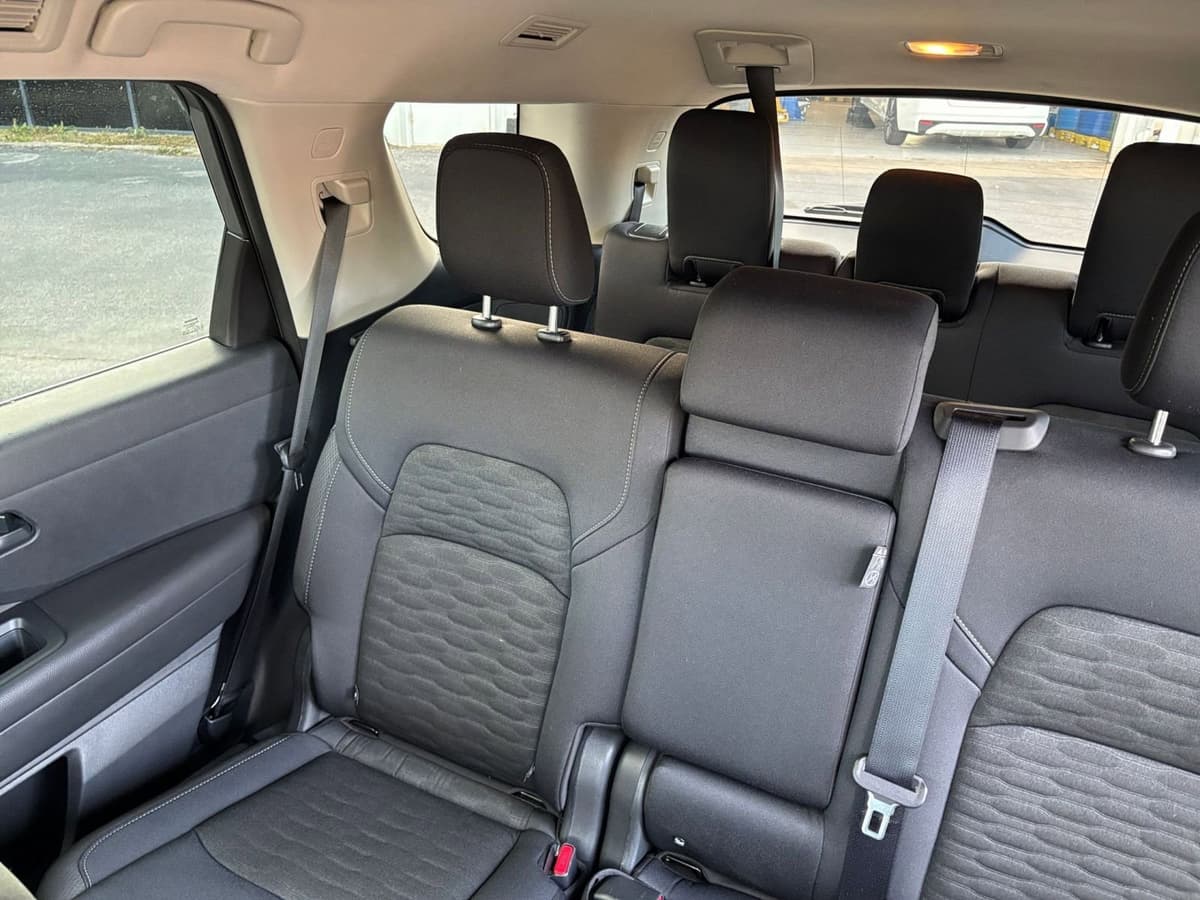 2025 Nissan Pathfinder - Image 34