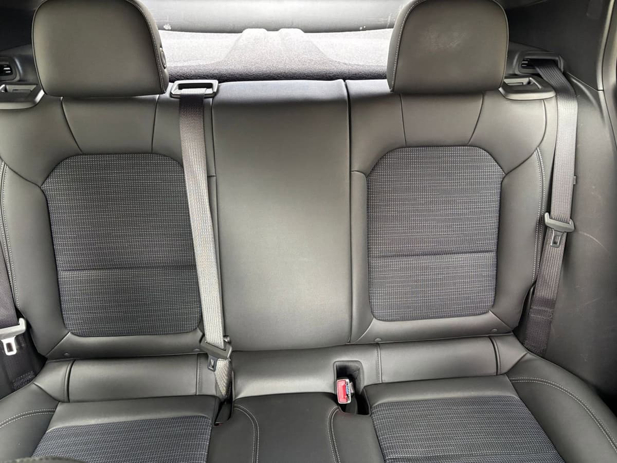 2025 Buick Envista - Image 33