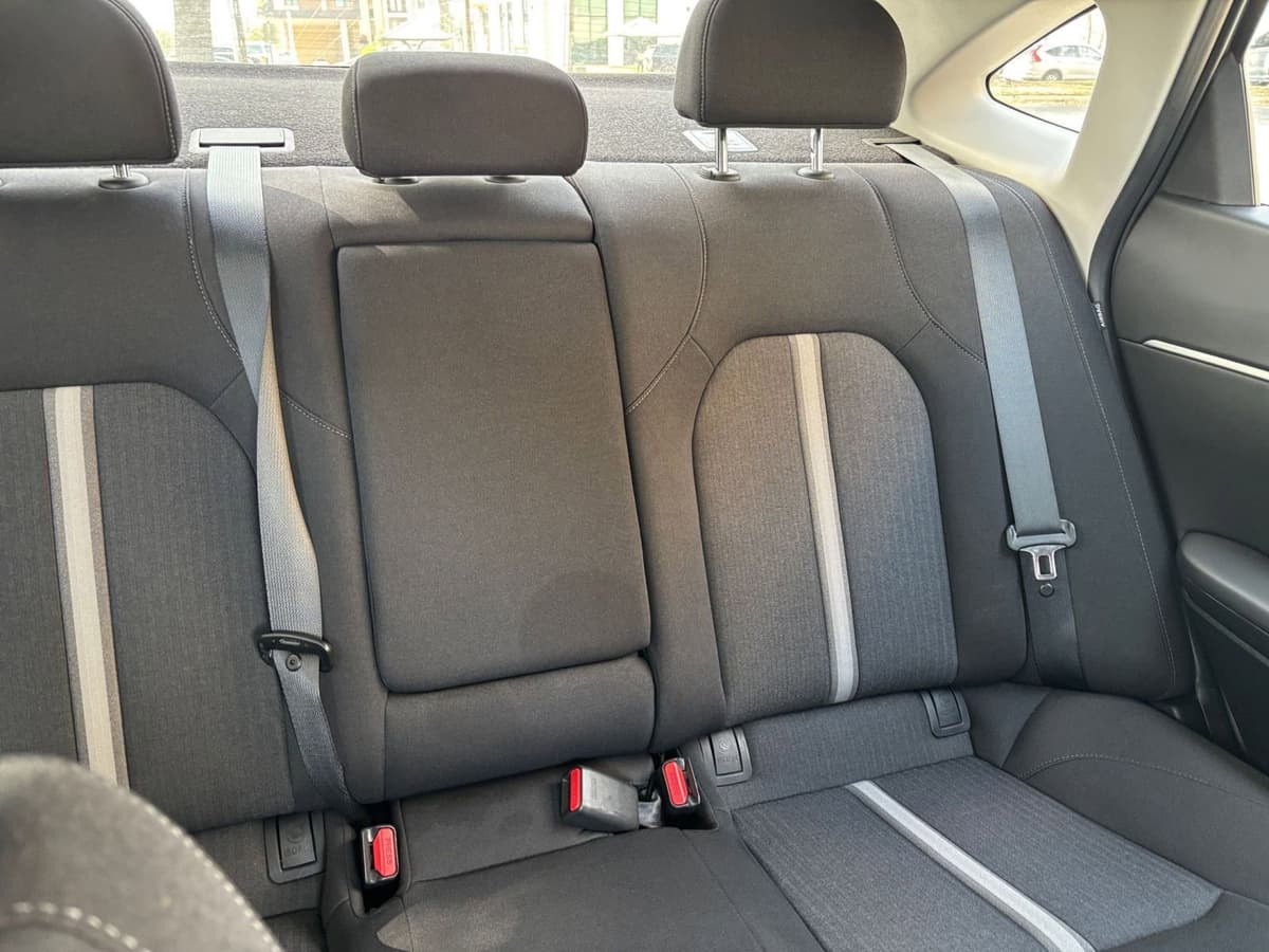 2025 Hyundai Sonata Hybrid - Image 32