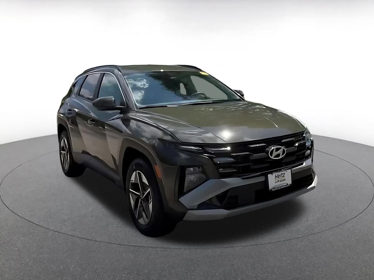 2025 Hyundai Tucson - Image 3