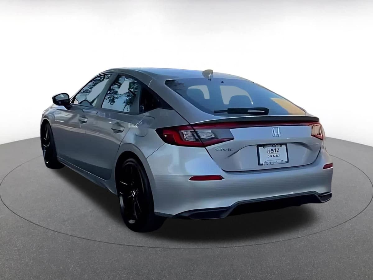 2025 Honda Civic - Image 11