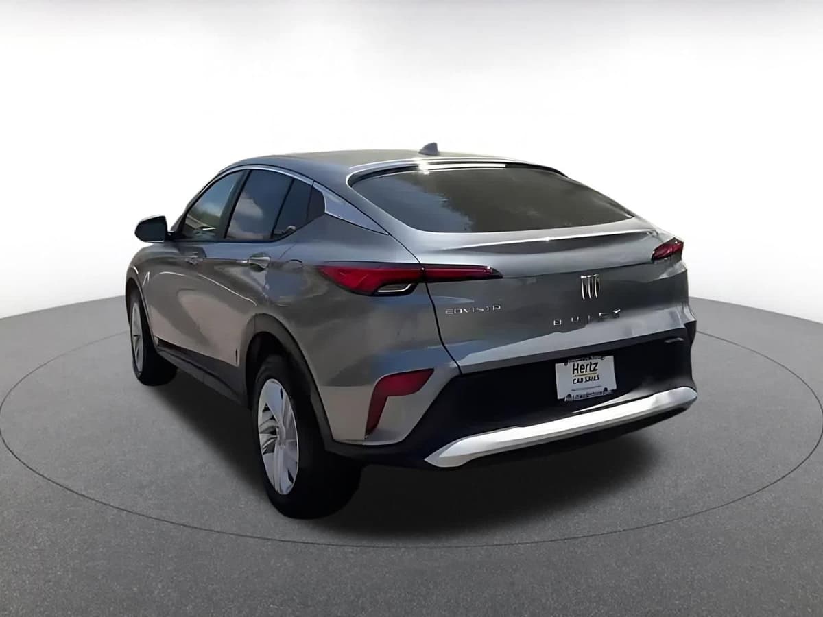 2025 Buick Envista - Image 11