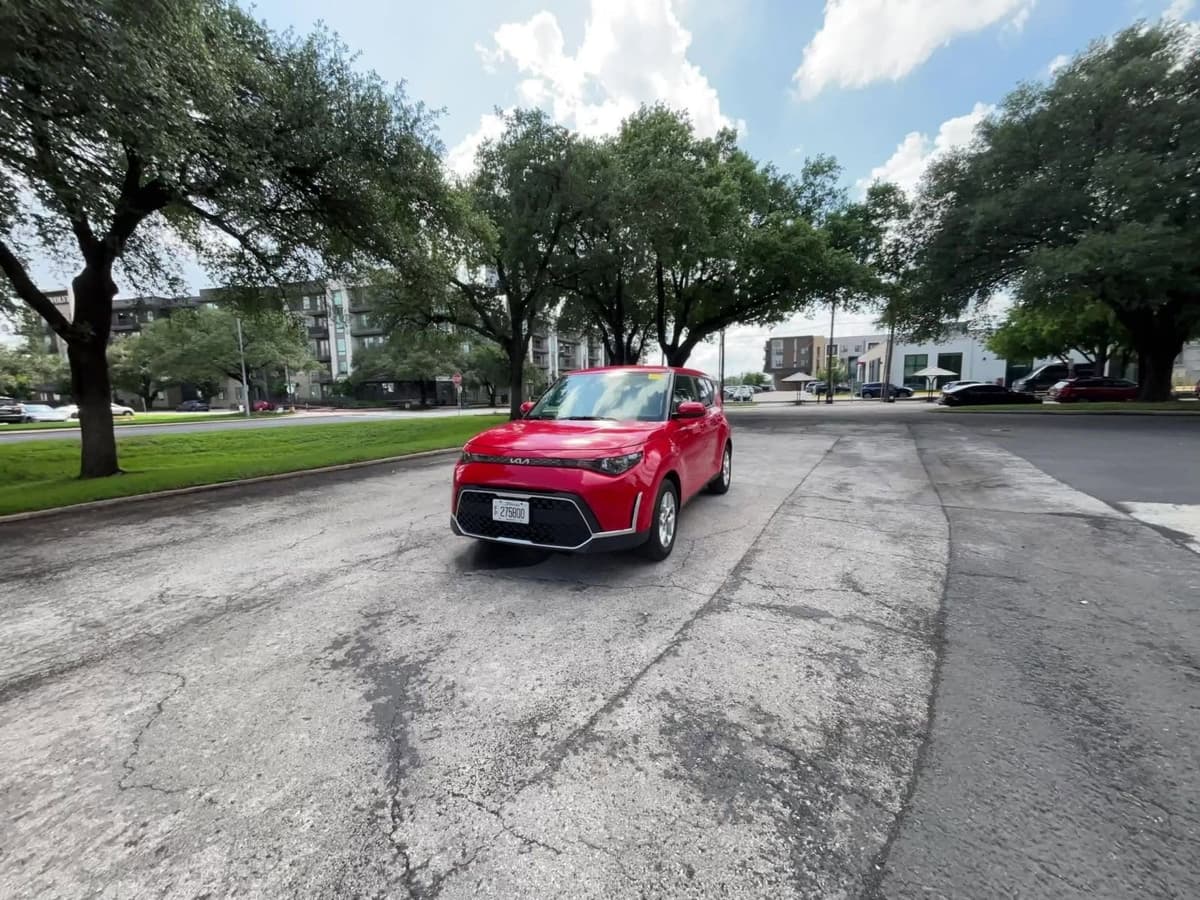 2025 Kia Soul - Image 16