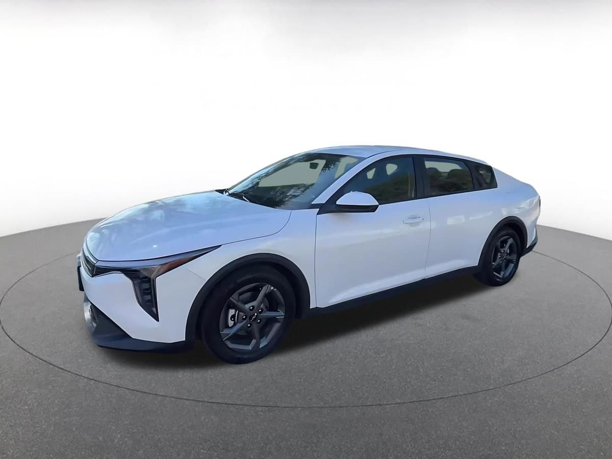 2025 Kia K4 - Image 7