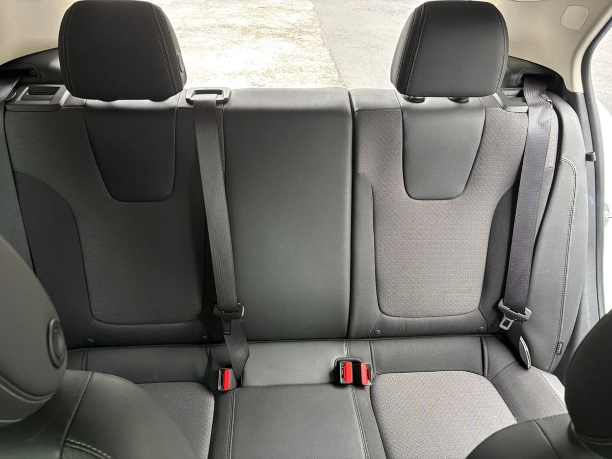 2025 Buick Encore GX - Image 33