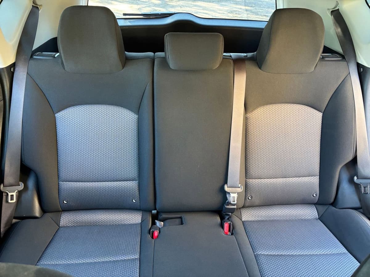 2025 Kia Soul - Image 33