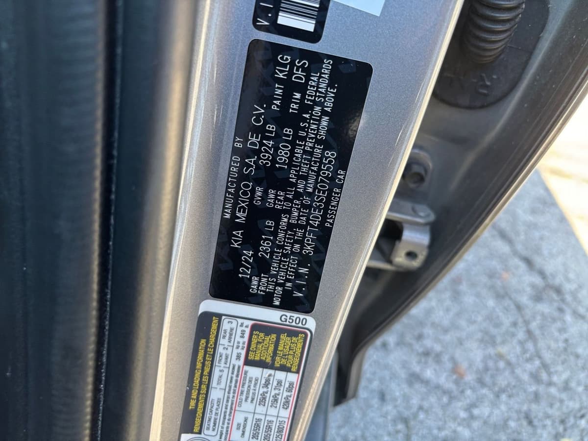 2025 Kia K4 - Image 23